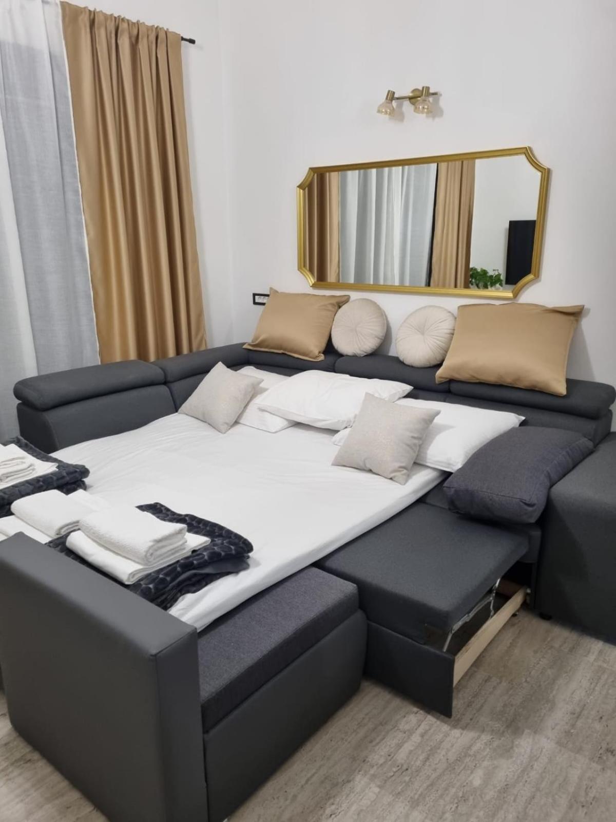 Apartmani Karla Paklenica Stari Grad Kültér fotó