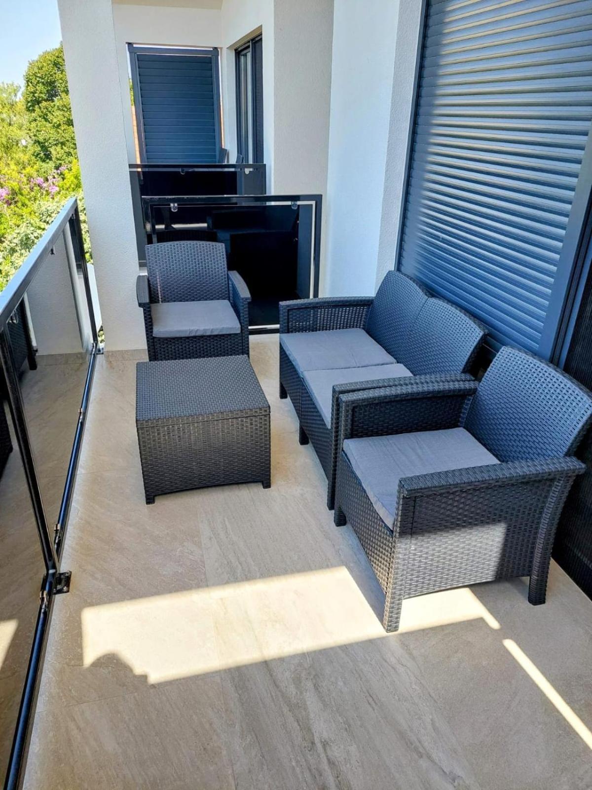 Apartmani Karla Paklenica Stari Grad Kültér fotó